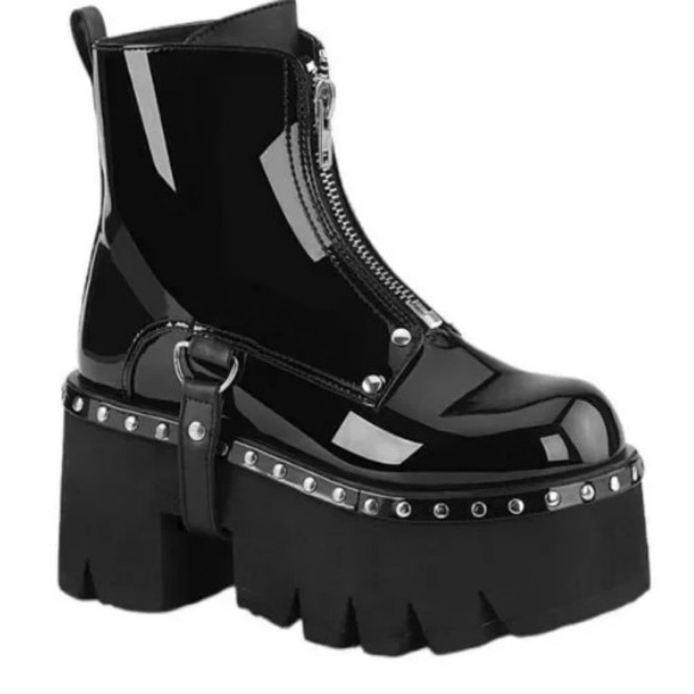Demonia Ashes-100 Patent Leather Platform Punk Ankle Boot Size 7